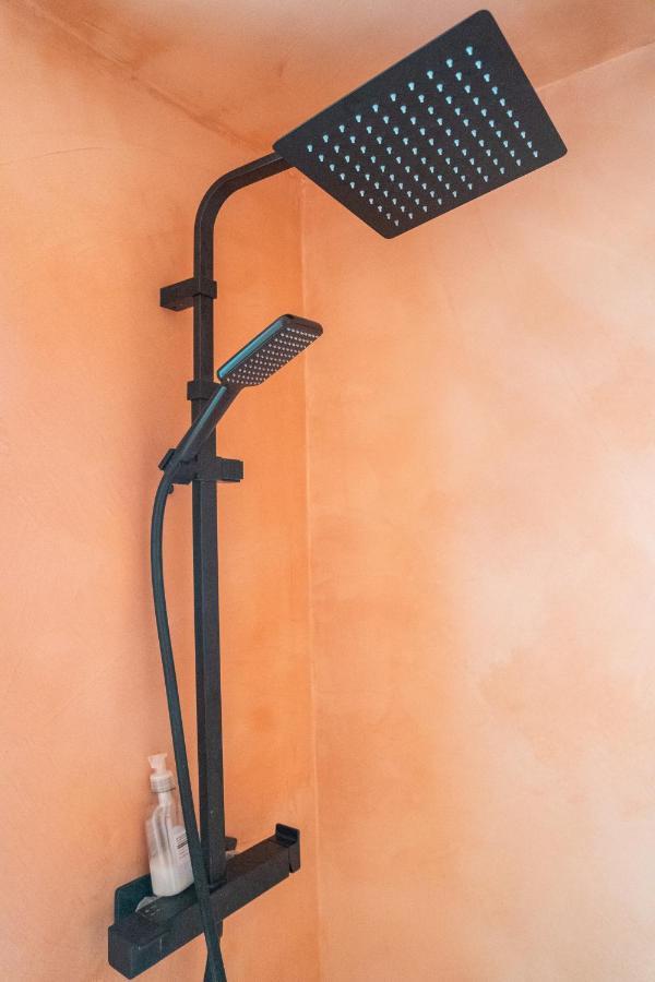 Duplex Au Coeur Du Vieux ニース エクステリア 写真